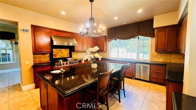 Building Photo - 719 Carriage House Dr