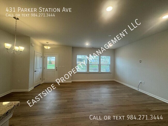 Building Photo - 431 Parker Sta Ave