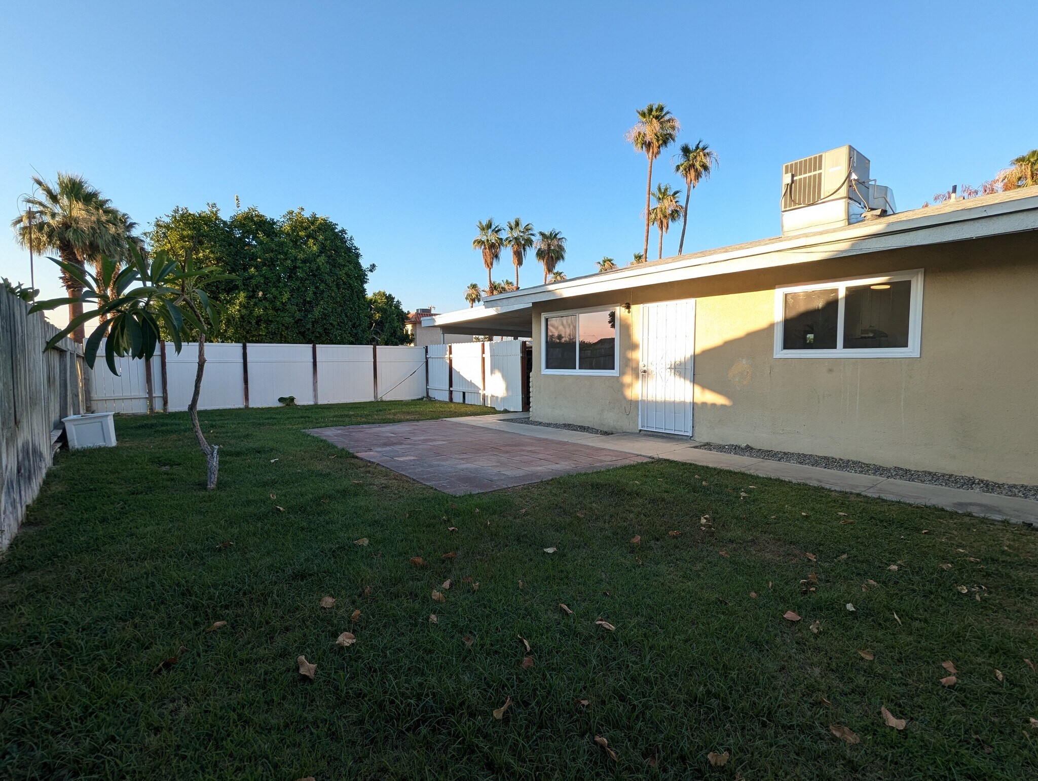Building Photo - 73443 Catalina Way