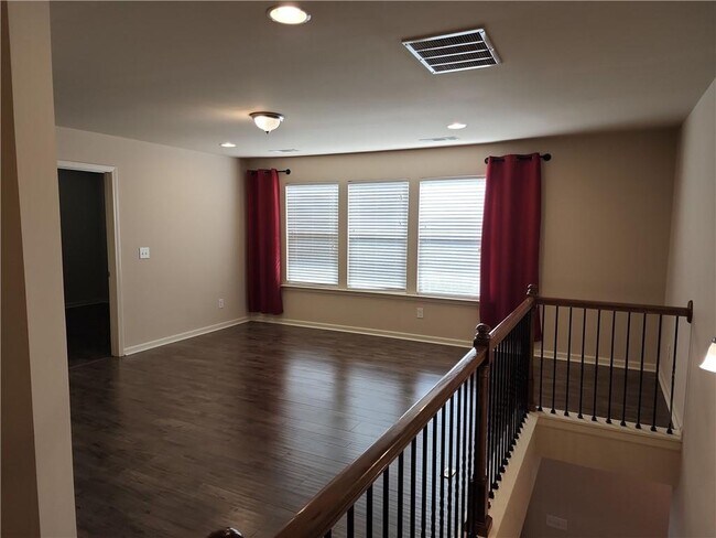 Building Photo - 2408 Chancery Mill Ln