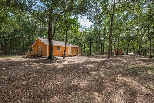 Building Photo - 5323 Forest Dr