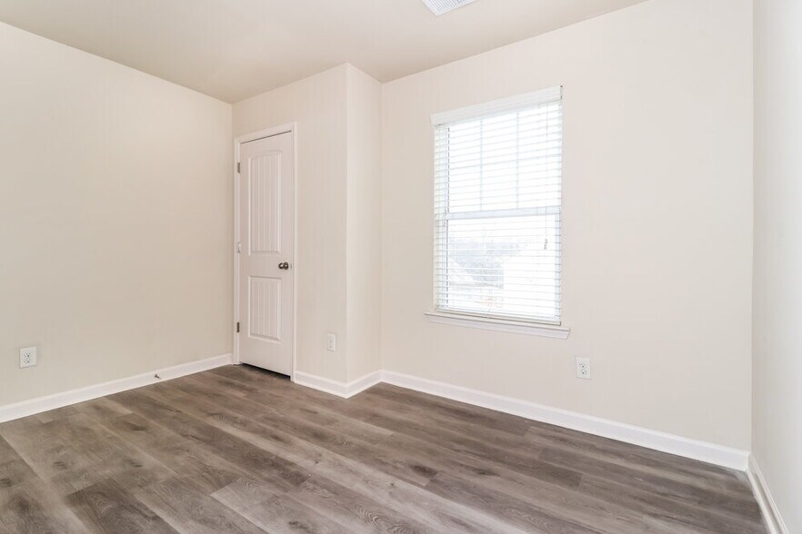 Building Photo - 1629 Swamp Cabbage Dr