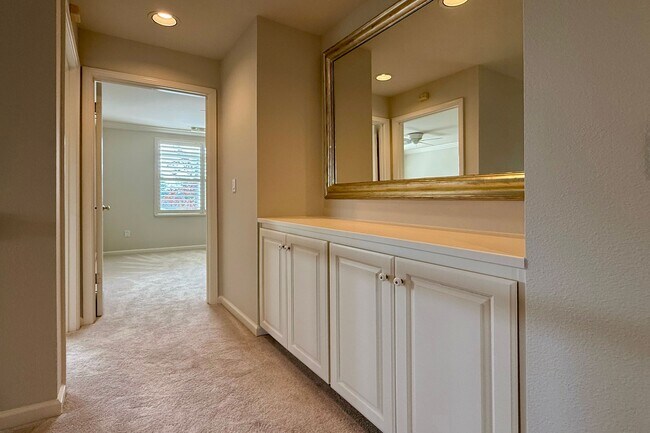 Building Photo - 1876 Heritage Way