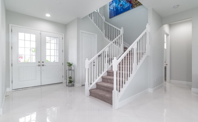 Building Photo - 15145 Cameo Ct