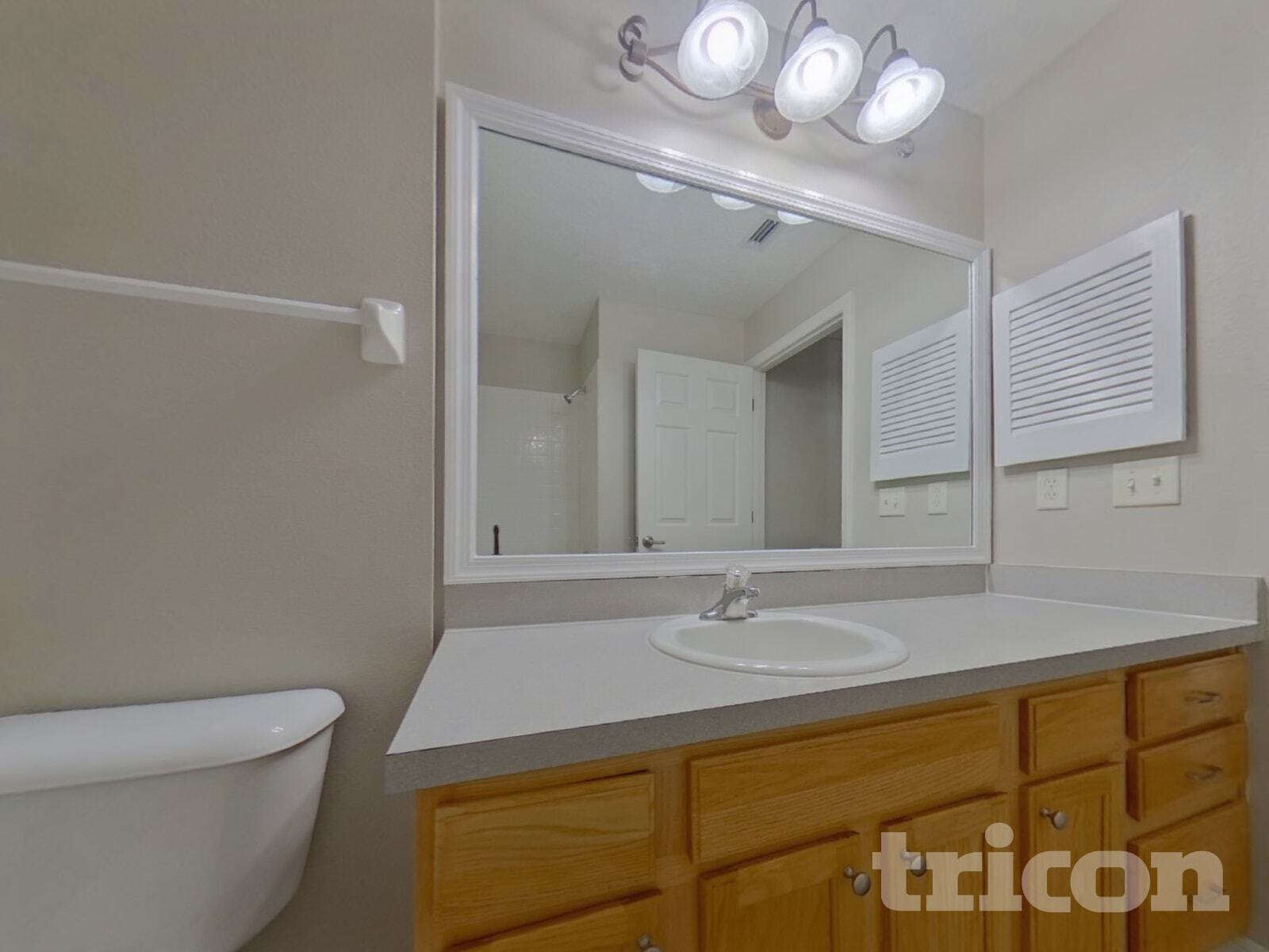 Building Photo - 4680 Treasure Cay Rd