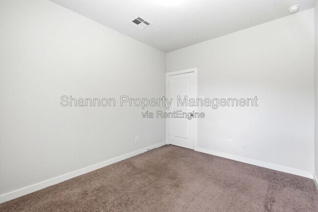 Building Photo - 8017 Whisper Grove Dr