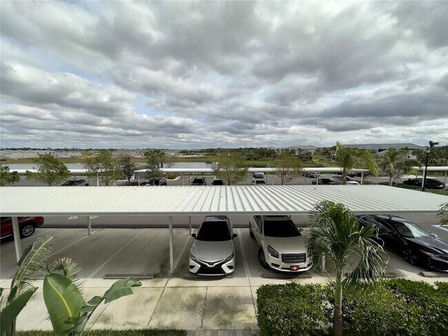 Building Photo - 14091 Heritage Landing Blvd