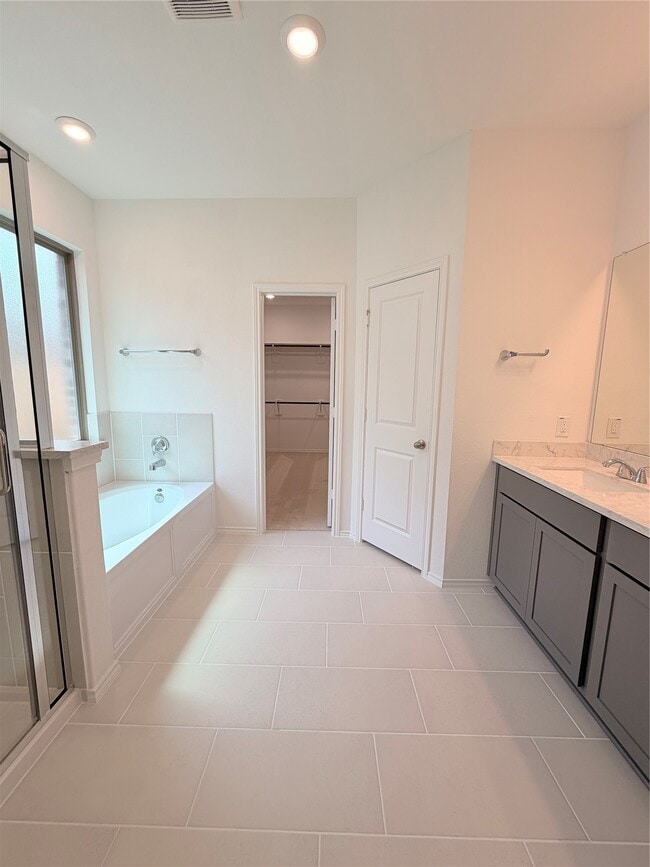 Building Photo - 22403 Sawmill Pass Ln