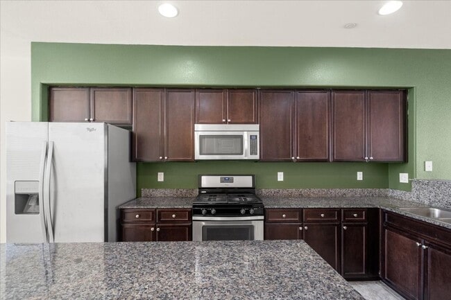 Building Photo - 4563 Townwall St