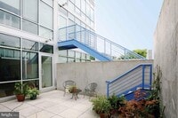 Building Photo - 419 Ridge St NW