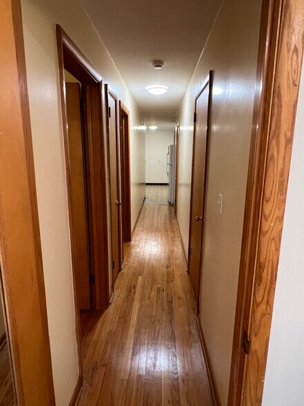 Building Photo - 22 Ansel Ave