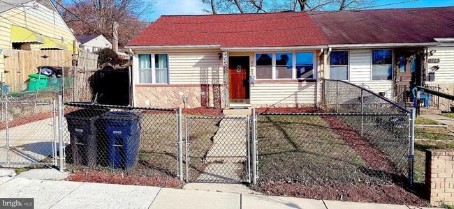 Building Photo - 7720 Penbrook Pl