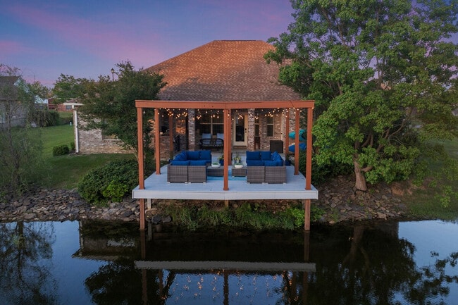 Building Photo - 15076 Audubon Lake Blvd