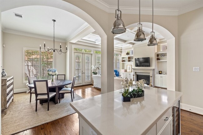 Building Photo - 1202 Wynden Commons Ln