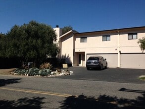 Building Photo - RC15VC