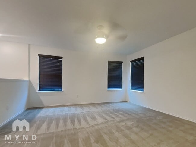 Building Photo - 2100 Iron Rail Terrace