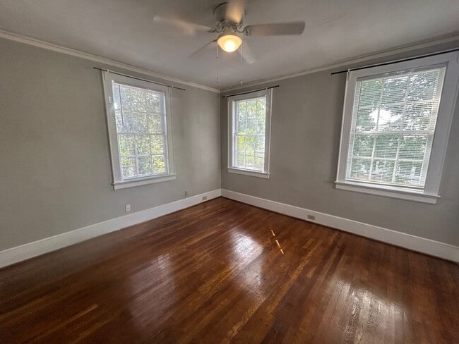 Building Photo - 128 S Edisto Ave