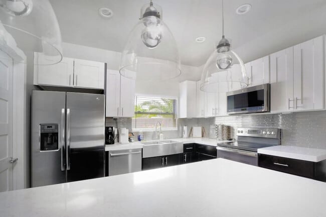 Building Photo - PHX Retreat  2 Bedroom 2 Bath Home in Hist...