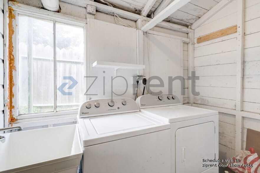 Building Photo - 632 Felton St