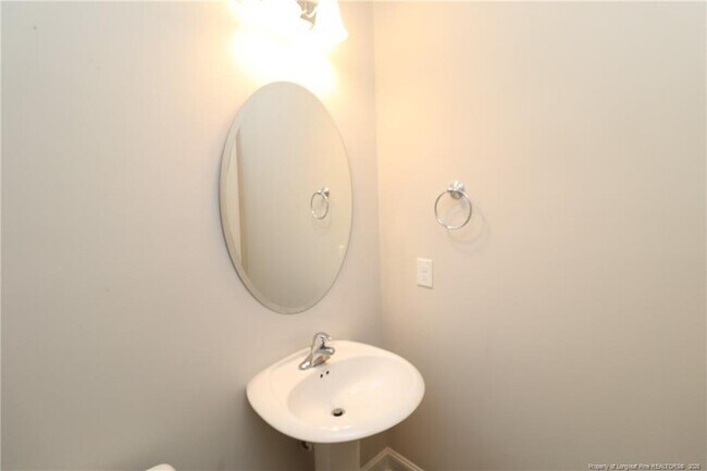 Building Photo - 1133 Timbercut Dr