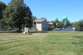 Primary Photo - 815 Cherry St