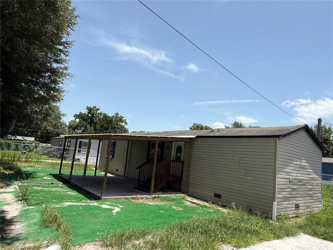 Building Photo - 1414 Eva Ave