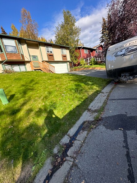 Building Photo - 9202 Cam Island Cir