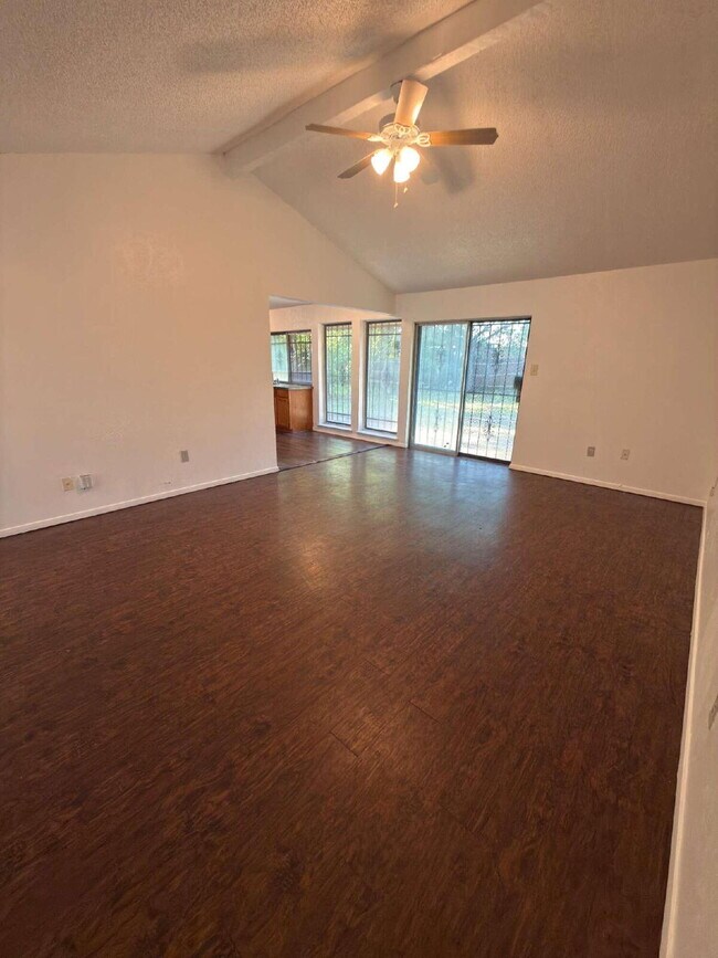 Building Photo - 3/2/2 Arlington Home for Lease