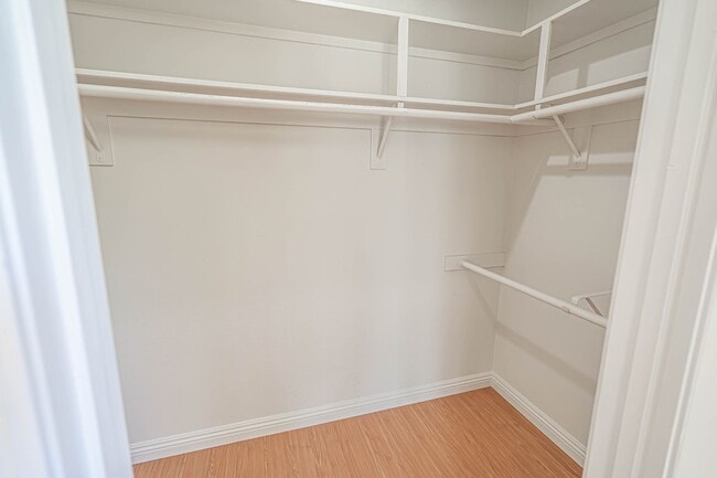 Building Photo - COMING SOON! Single Story 3 Bedroom in Mou...