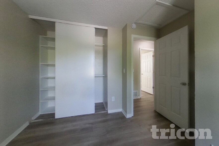 Building Photo - 8448 Prairie Clover Way