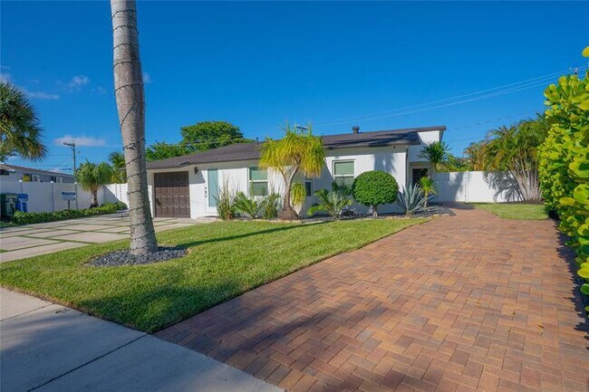 Primary Photo - 5480 NW 1st Ave