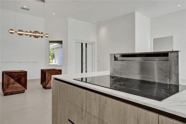 Building Photo - 3234 SW 53rd Ct