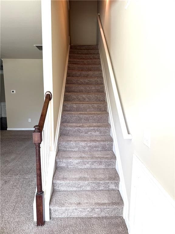 Building Photo - 629 Oakside Pl