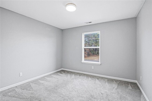 Building Photo - 1433 E Pembroke Ave