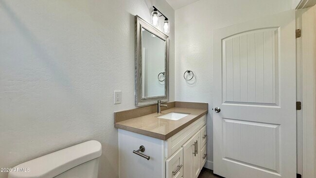 Building Photo - 9160 N 67th Ave