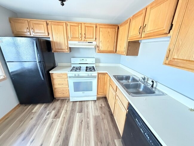 Building Photo - 1306 Forestdale Ct