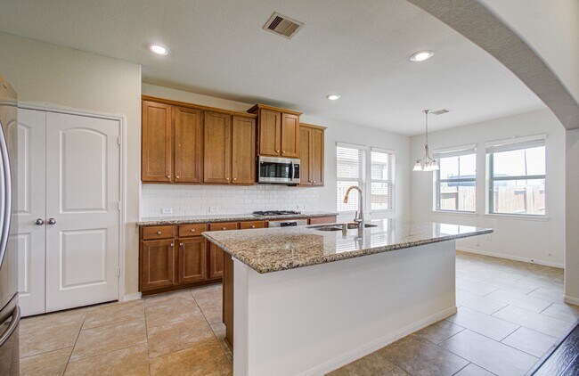 Building Photo - 26831 Marble Lakes Dr