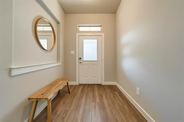 Building Photo - 2317 Spring Side Dr
