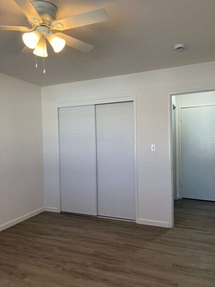 Building Photo - 1015 W Olive Ave