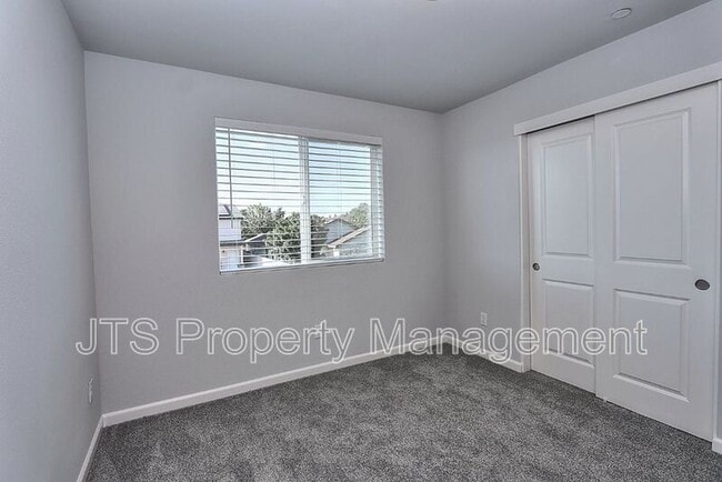 Building Photo - 47 Brookbay Way