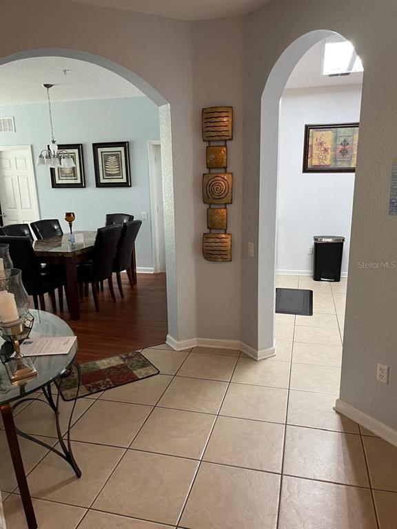Building Photo - 4024 Breakview Dr