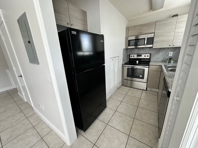 Building Photo - 8177 NW 8th St