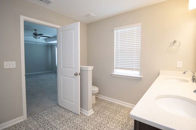 Building Photo - Beautiful 3bed/2 bath home in Ashcroft