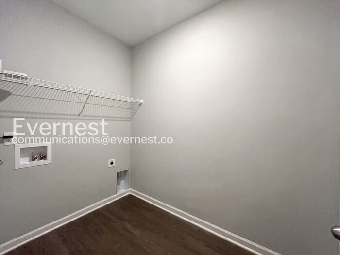 Building Photo - 1307 Ventura Ln