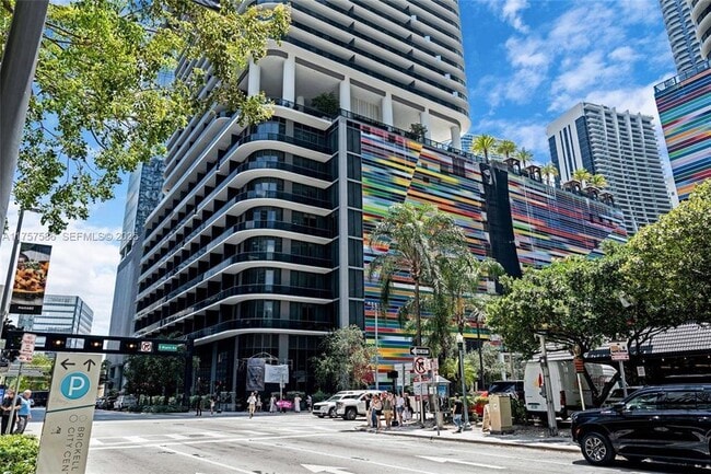 Building Photo - 801 S Miami Ave