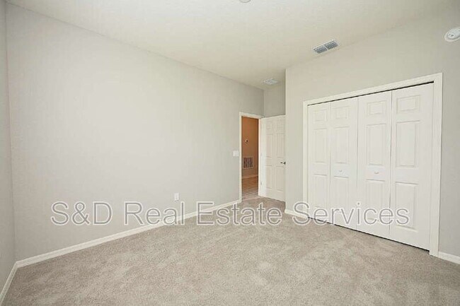 Building Photo - 1731 Oceania Ave