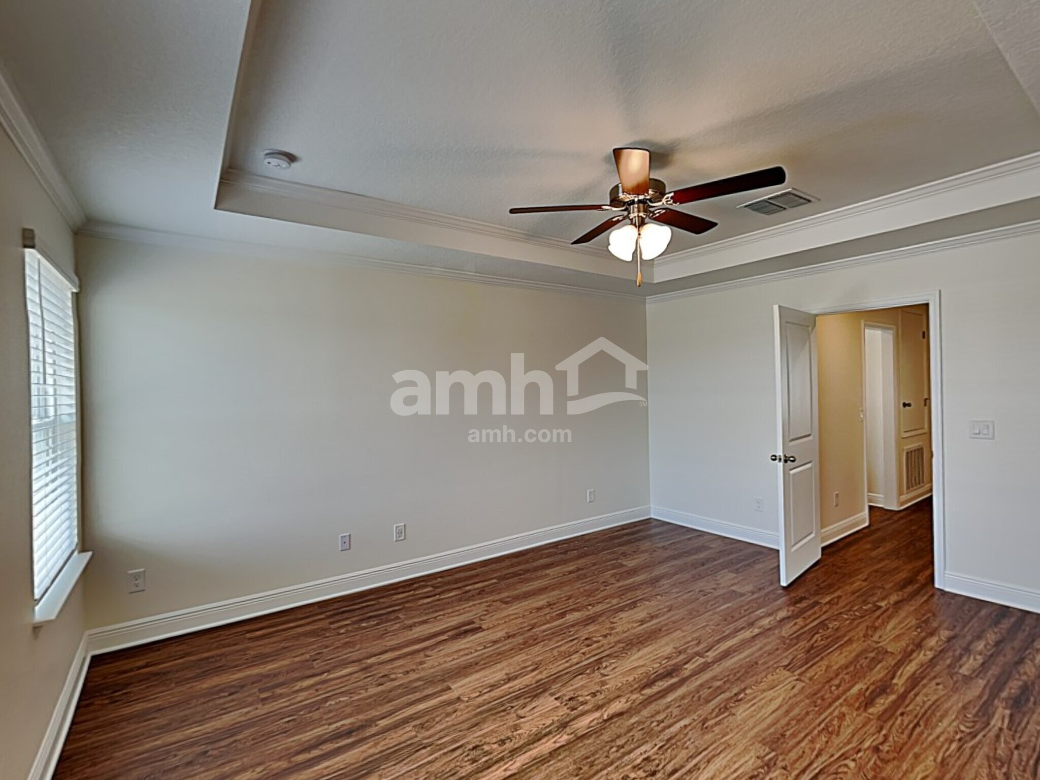 Building Photo - 1248 Sky Lks Dr