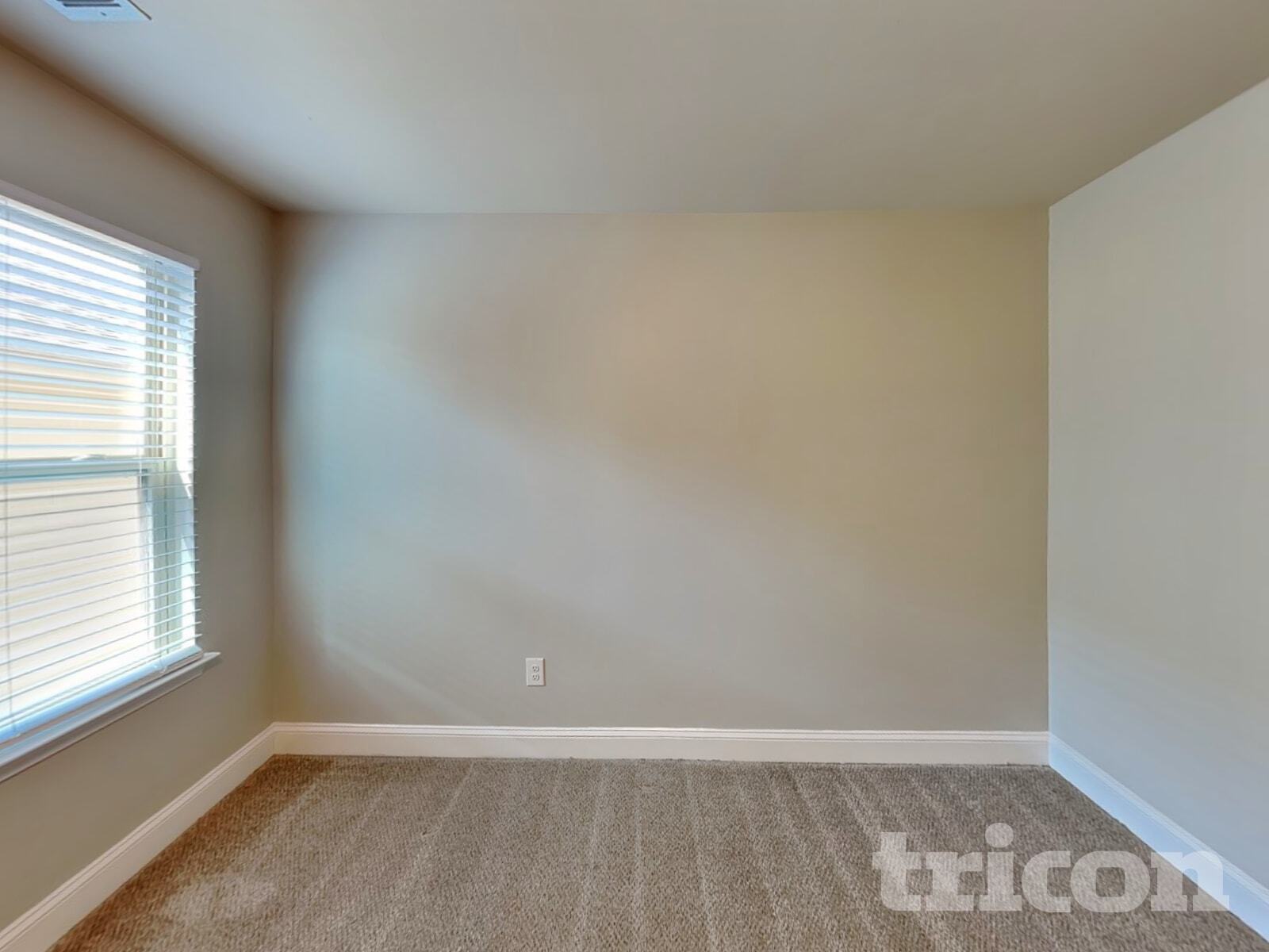 Building Photo - 11938 Quail Dr