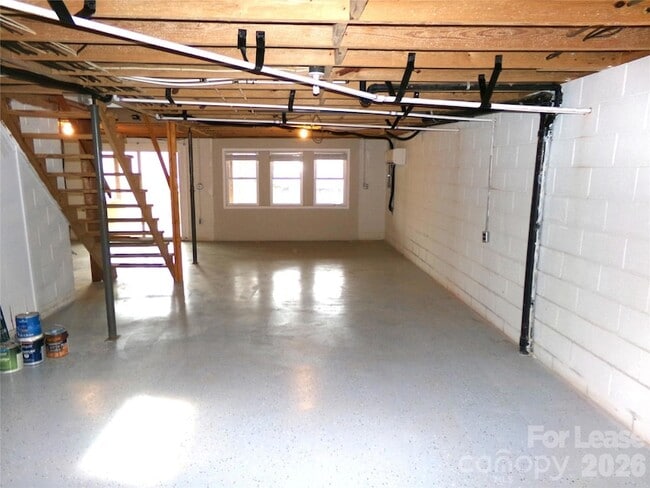 Building Photo - 869 Emerald Shores Rd