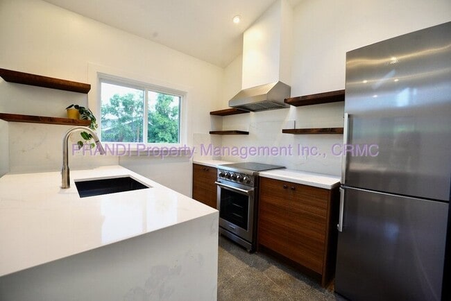 Building Photo - 112 Kinross Dr